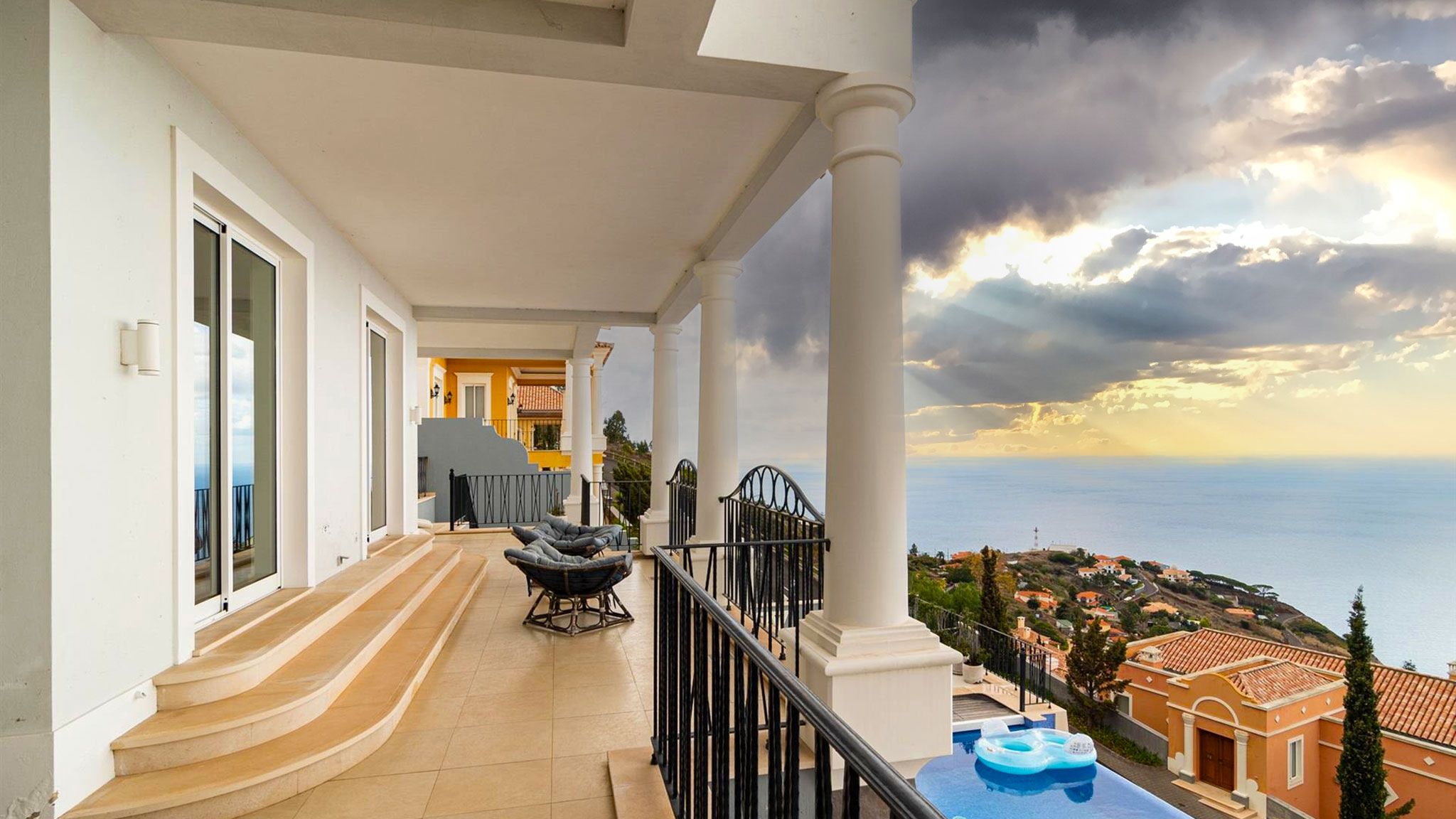 M573 View from the terrace